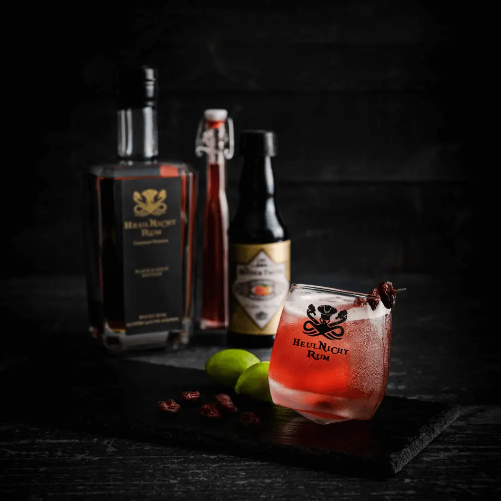 HeulNichtRum roter Cocktail HeulNichtRum roter Cocktail